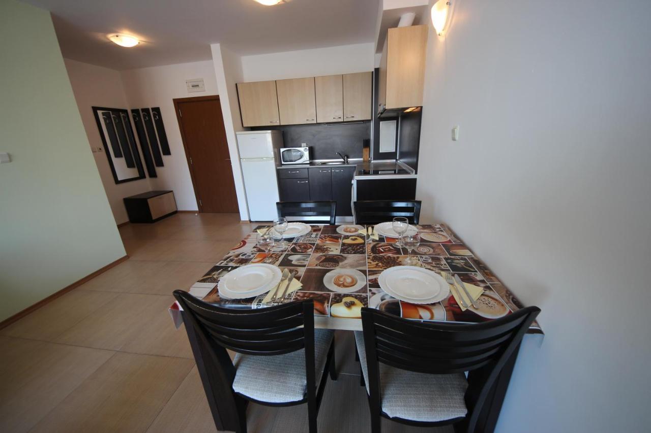 Menada Grand Kamelia Apartments Sunny Beach Room photo