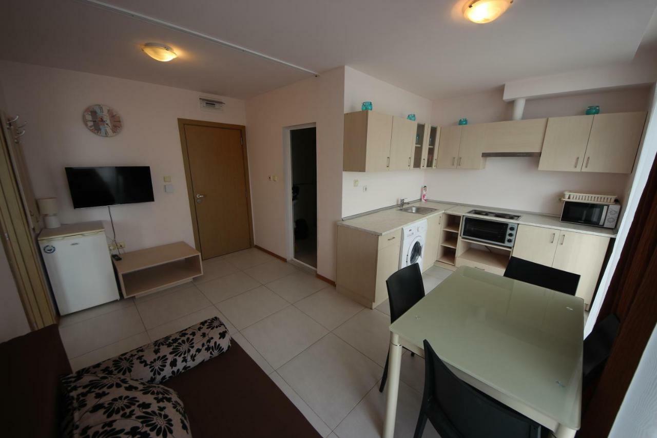 Menada Grand Kamelia Apartments Sunny Beach Exterior photo
